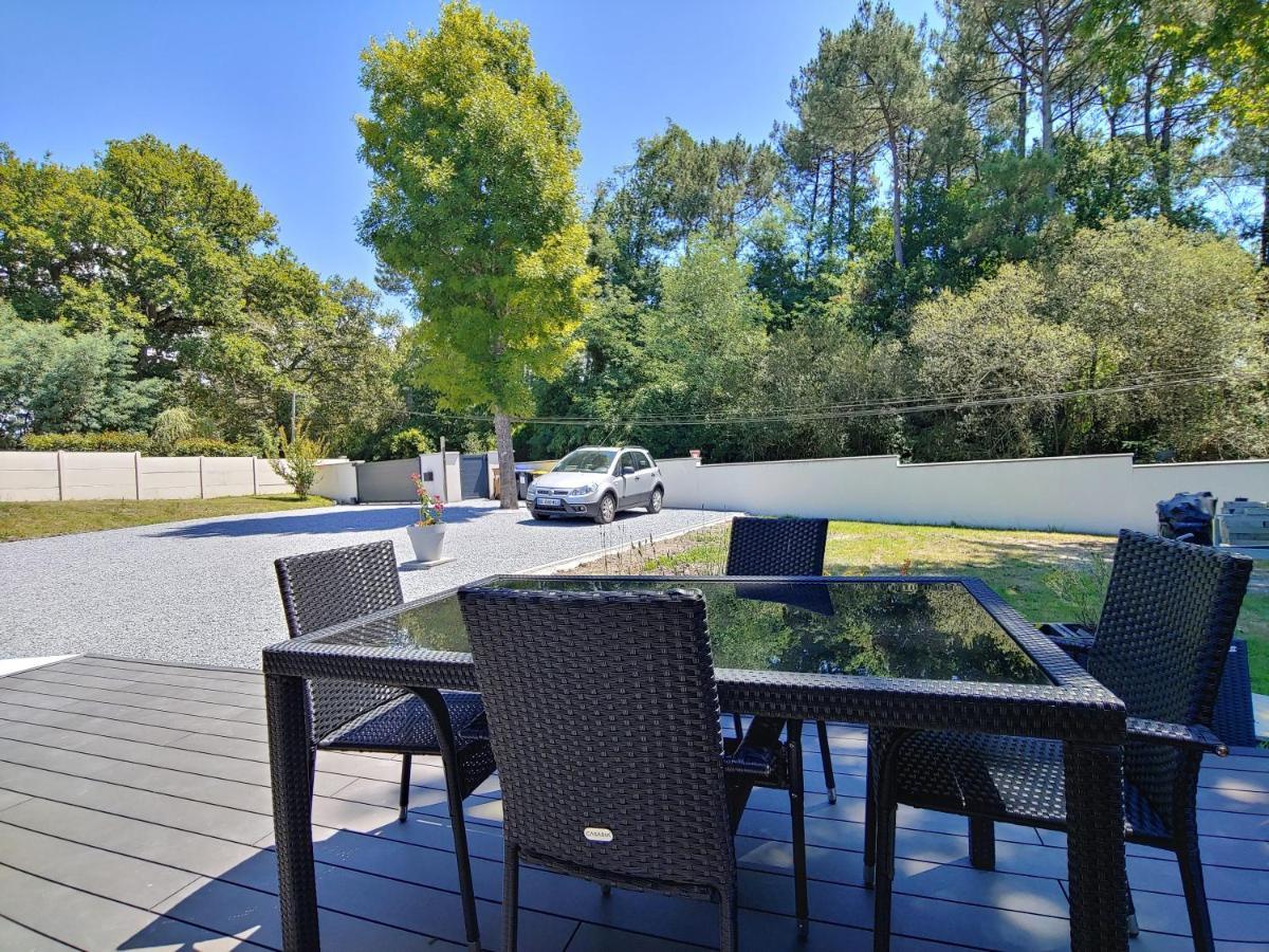 Apartment Maison D'hote Neuve : T2 Pour 4 Voyageurs