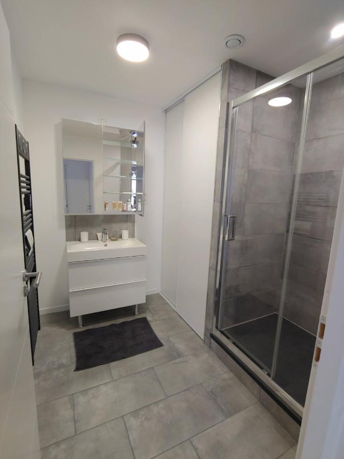 Appartement Maison D’hôte Neuve : T2 Pour 4 Voyageurs *