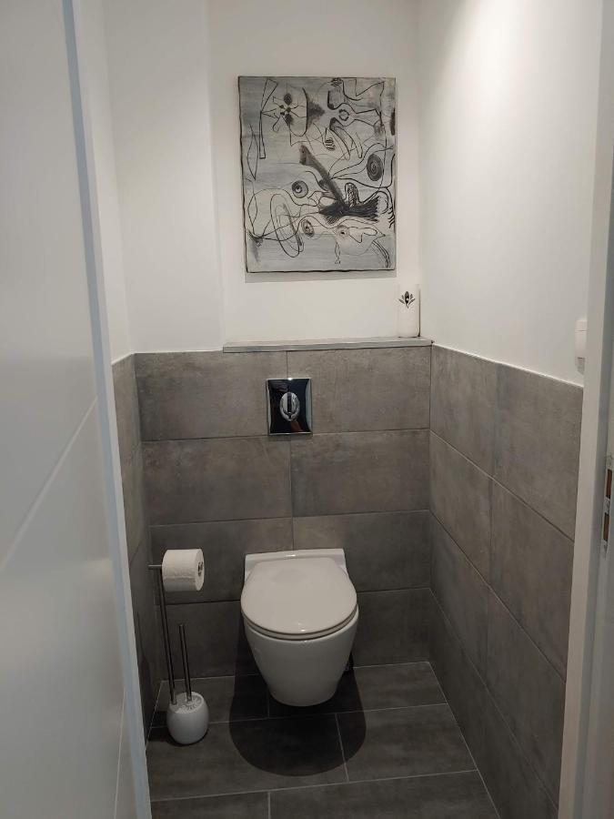 Apartment Maison D'hote Neuve : T2 Pour 4 Voyageurs